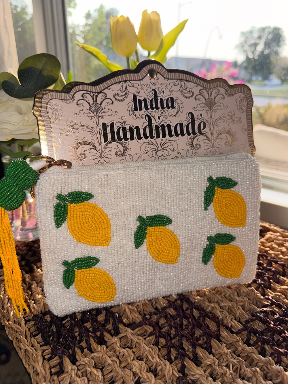 India Handmade Beaded Lemon Wristlet Clutch Pouch NWT White Yellow Green